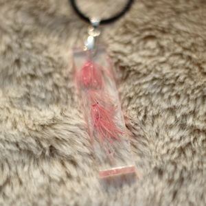 Cute flower necklace